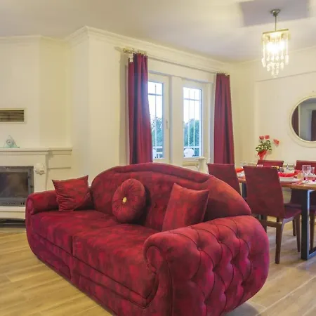 Βίλα Villa Oeluedeniz