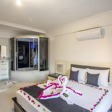 Βίλα Villa Oeluedeniz
