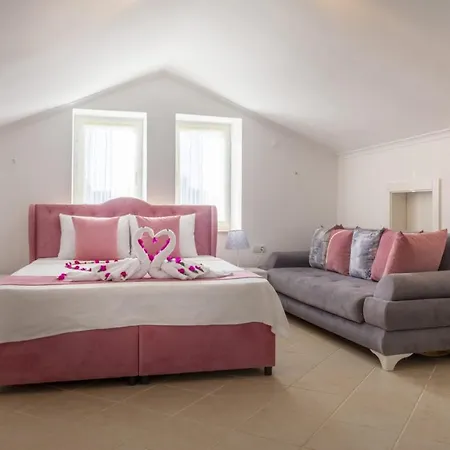 Villa Oeluedeniz * Fethiye