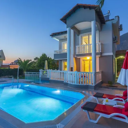Villa Oeluedeniz Villa